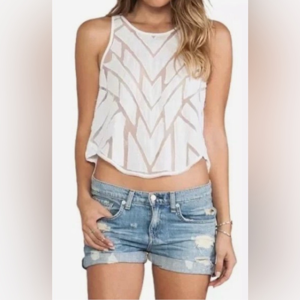 Free People ladies tank top is a size TP/XS.